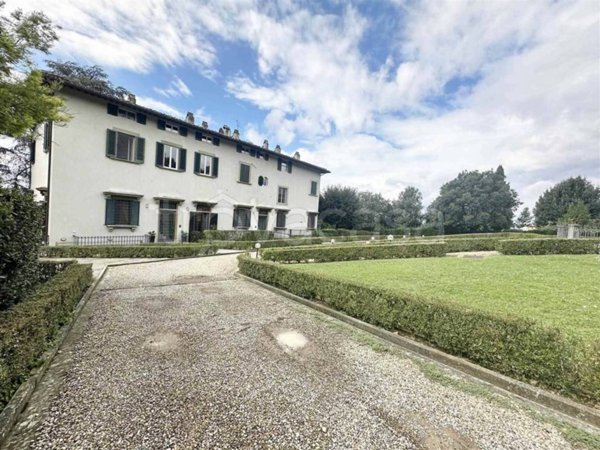 appartamento in vendita a Firenze in zona Settignano