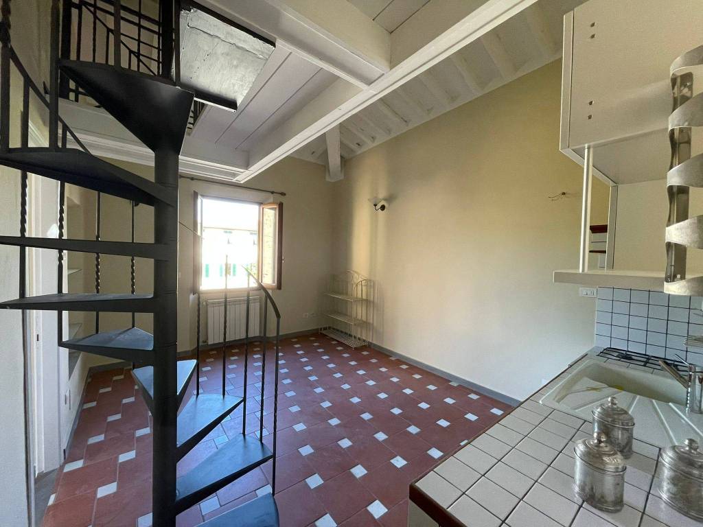 casa indipendente in vendita a Firenze in zona Centro San Frediano