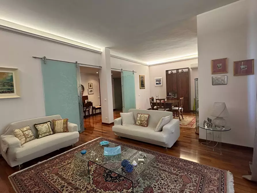 appartamento in vendita a Firenze in zona Settignano