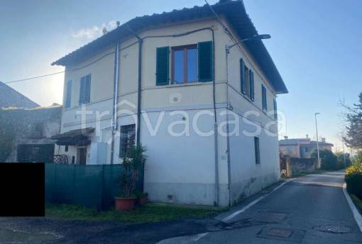 appartamento in vendita a Firenze in zona Mantignano