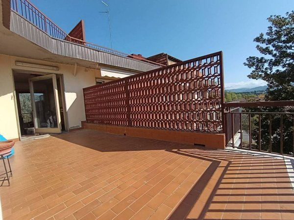 appartamento in vendita a Firenze in zona Coverciano