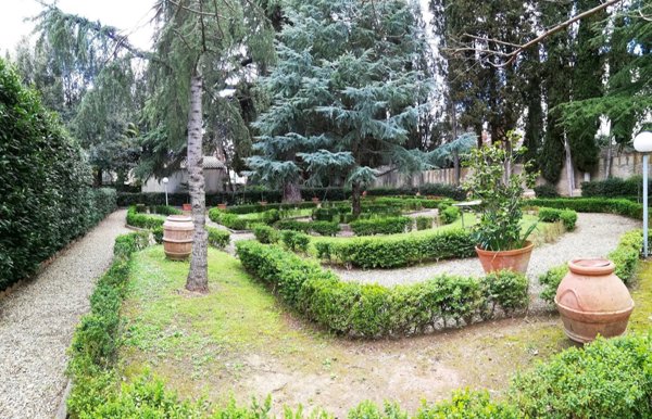 casa indipendente in vendita a Firenze in zona Coverciano