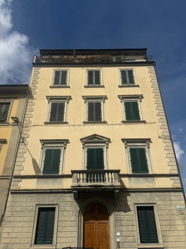 casa indipendente in vendita a Firenze