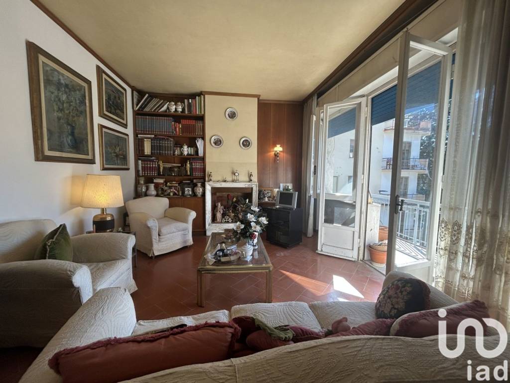 appartamento in vendita a Firenze in zona Campo di Marte