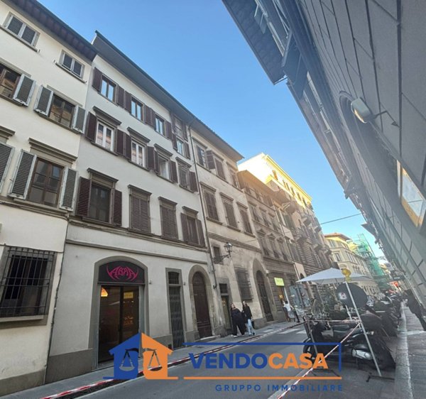 appartamento in vendita a Firenze in zona Centro Santa Croce