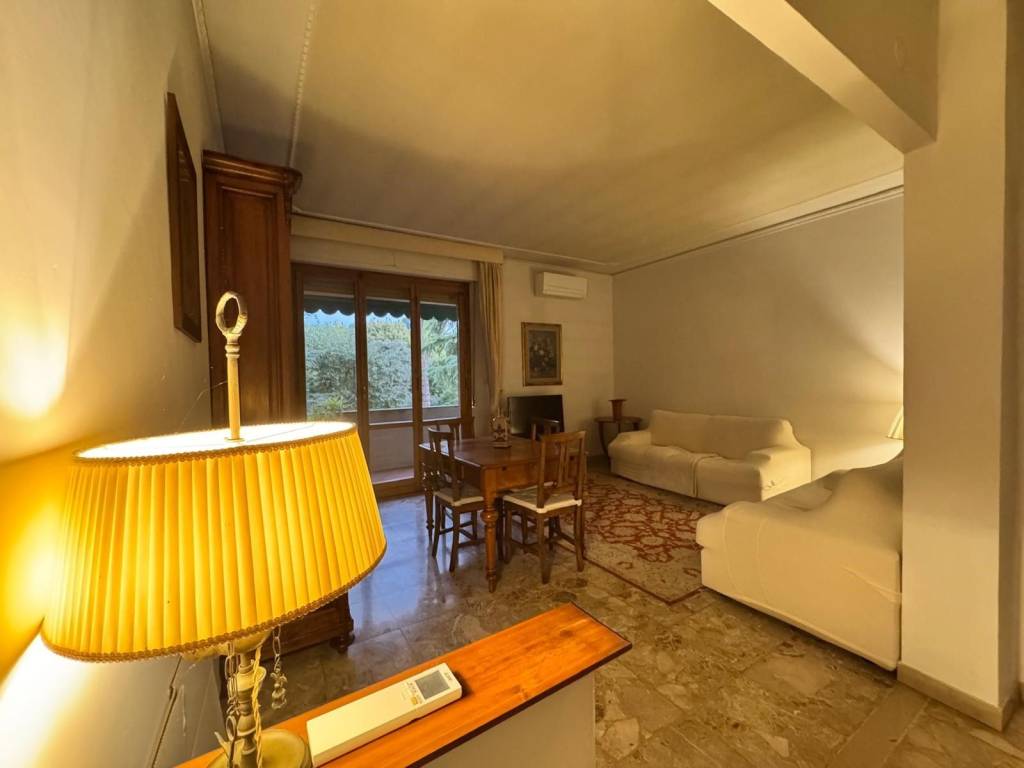 appartamento in vendita a Firenze in zona Galluzzo