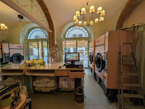 negozio in vendita a Firenze in zona Porta Romana