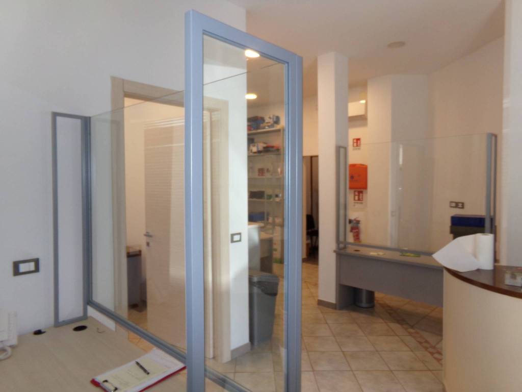 negozio in vendita a Firenze in zona Coverciano