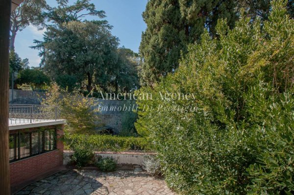 casa indipendente in vendita a Firenze in zona Porta Romana