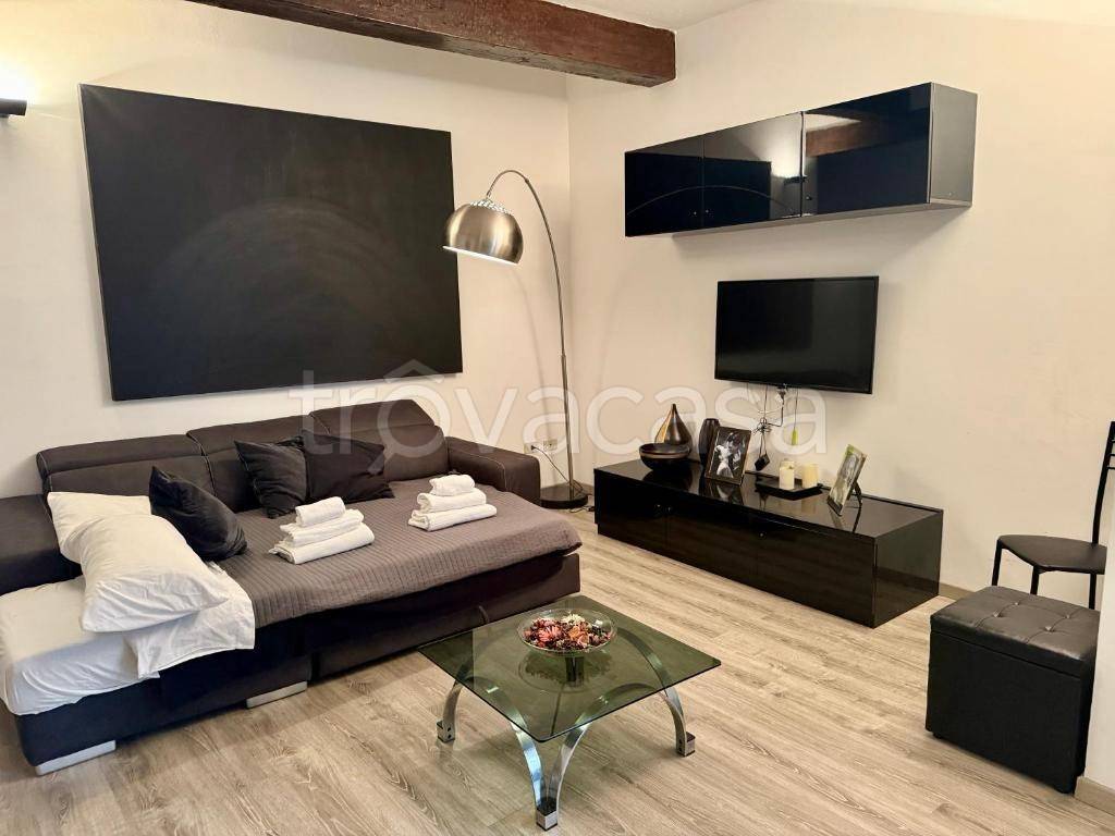 negozio in vendita a Firenze in zona Centro Santa Maria Novella