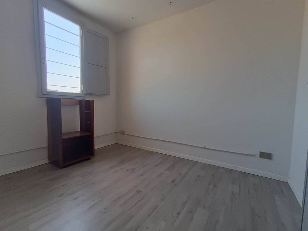 locale commerciale in vendita a Firenze