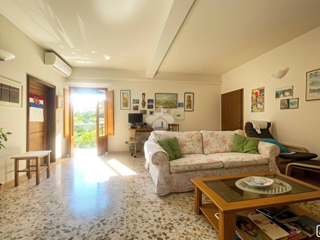 appartamento in vendita a Firenze in zona Le Cure
