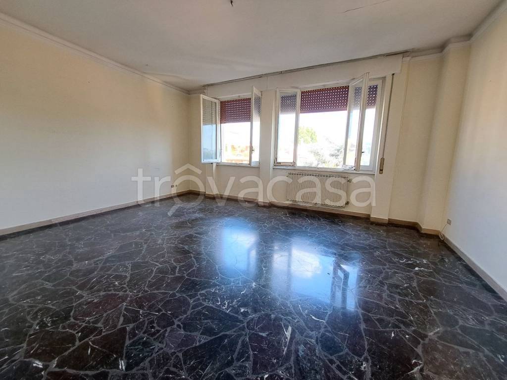 appartamento in vendita a Firenze in zona Campo di Marte