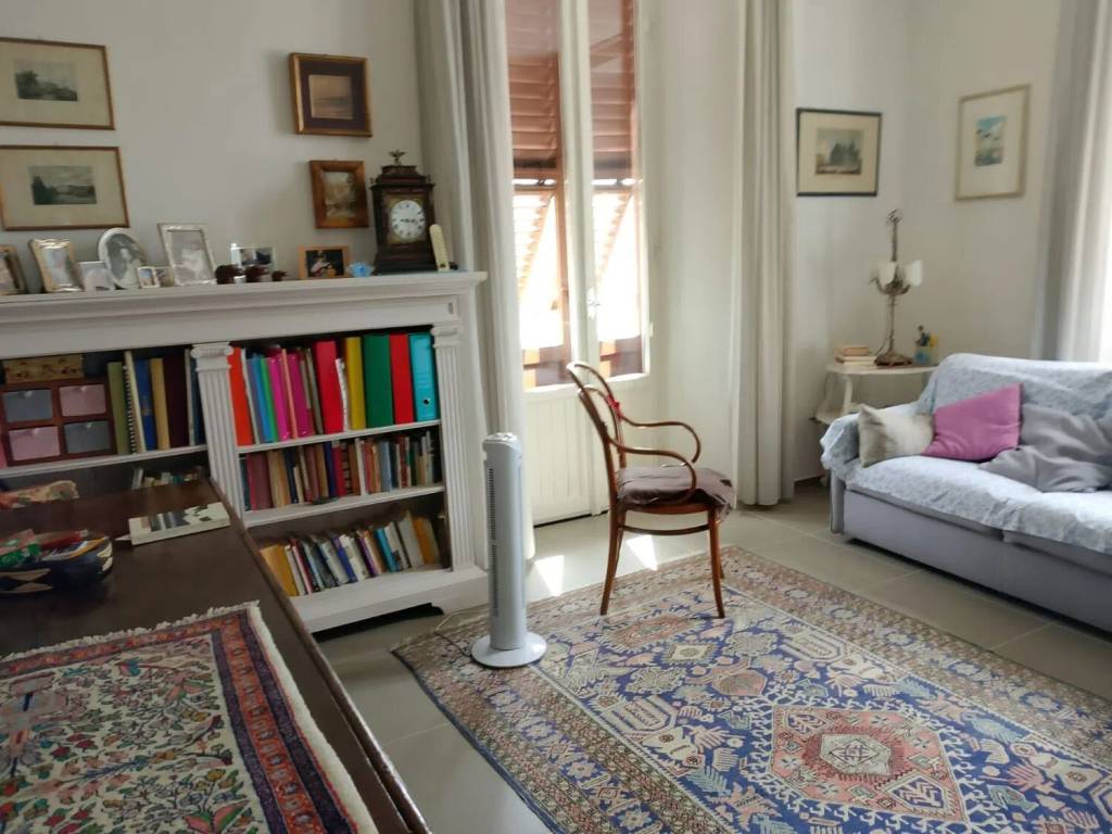 appartamento in vendita a Firenze in zona Campo di Marte