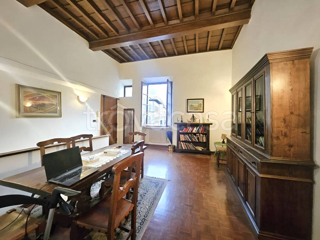 appartamento in vendita a Firenze in zona Centro Santa Croce