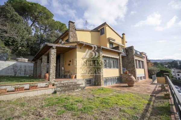 casa indipendente in vendita a Firenze in zona Porta Romana