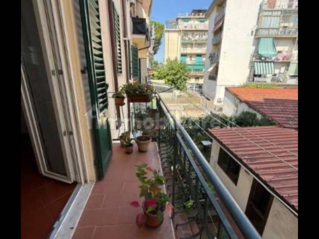 appartamento in vendita a Firenze in zona Isolotto
