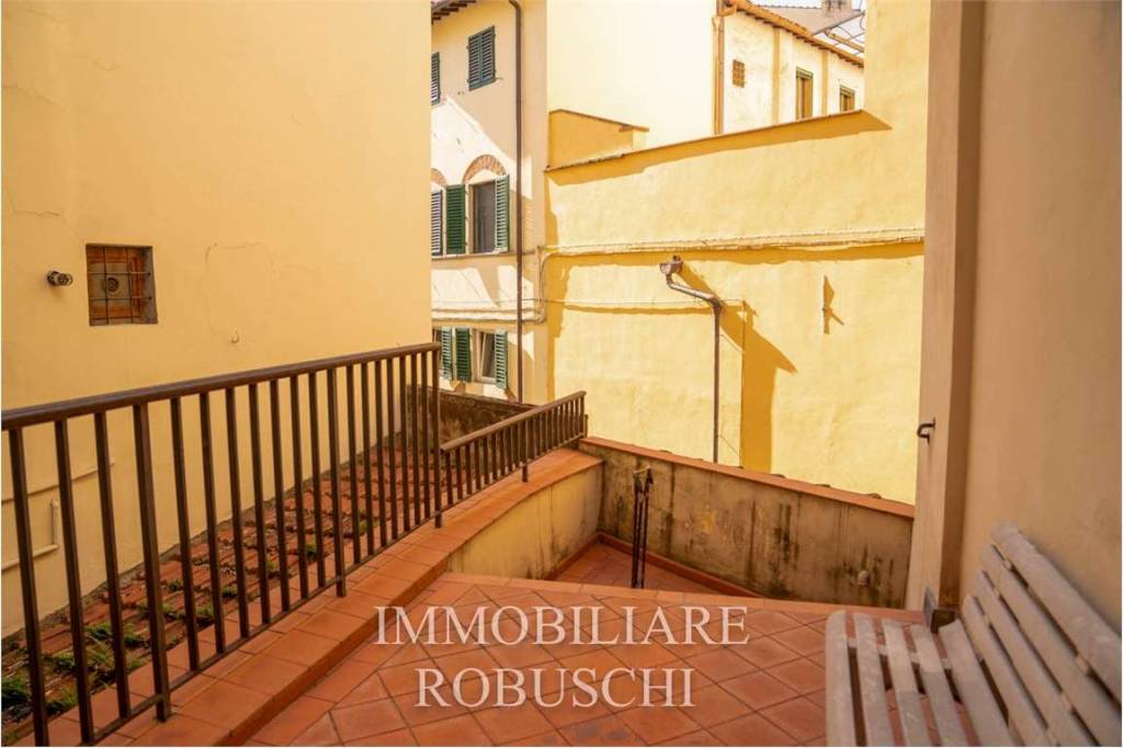 appartamento in vendita a Firenze in zona Centro San Frediano
