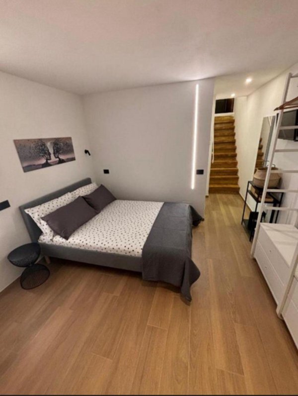 monolocale in vendita a Firenze in zona Centro Duomo