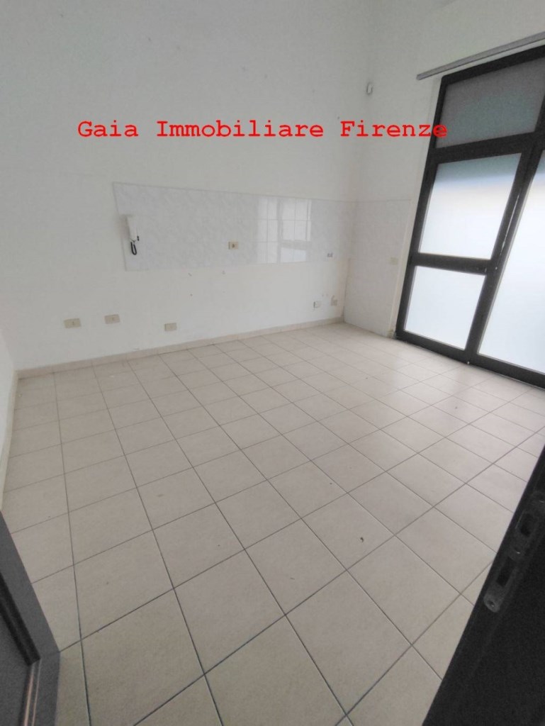 ufficio in vendita a Firenze in zona Novoli