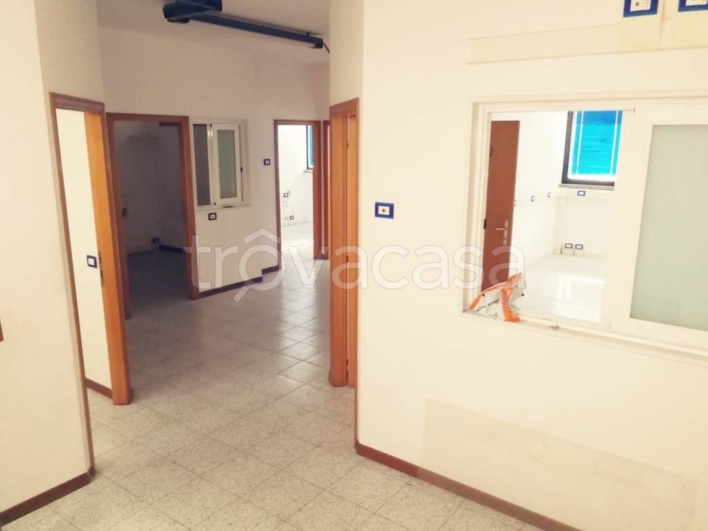 ufficio in vendita a Firenze in zona Gavinana