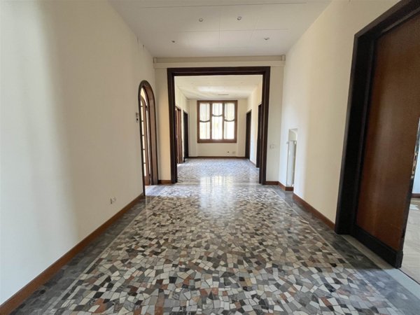 ufficio in vendita a Firenze