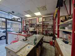 negozio in vendita a Firenze in zona Statuto
