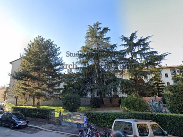 appartamento in vendita a Firenze in zona Campo di Marte