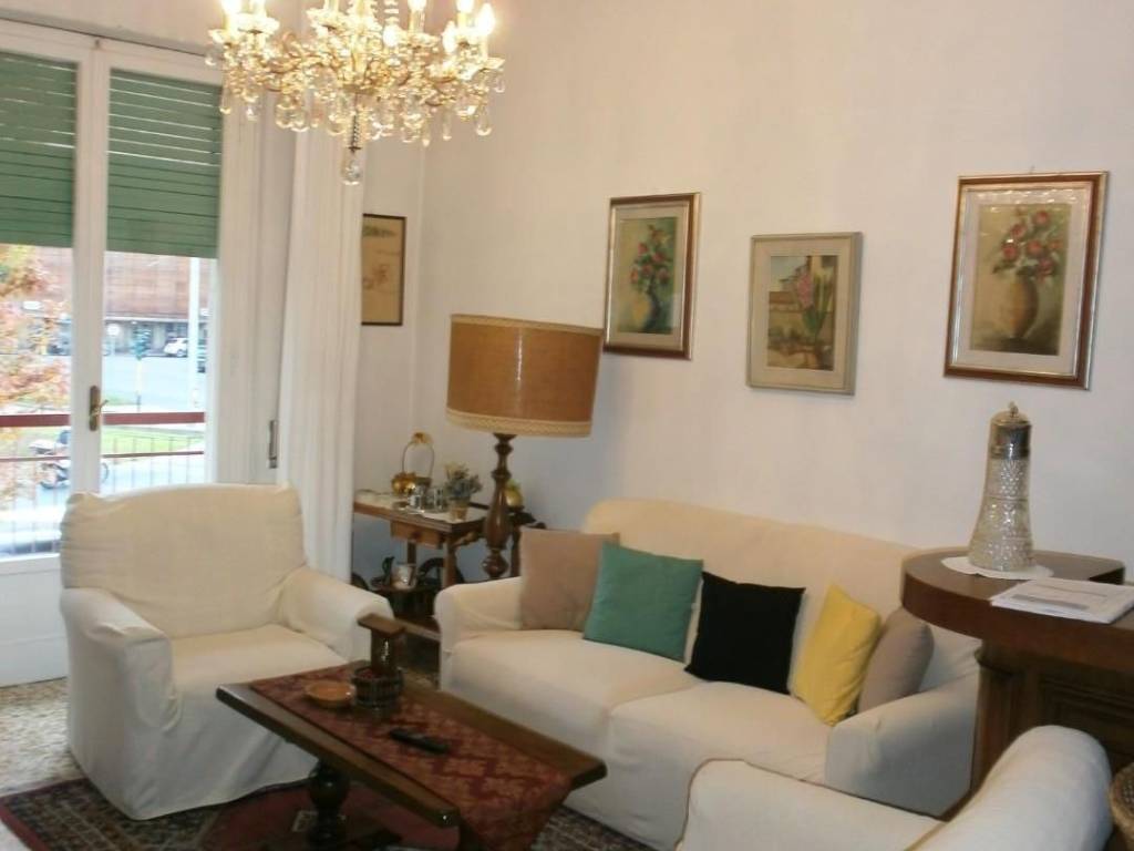 appartamento in vendita a Firenze in zona Isolotto