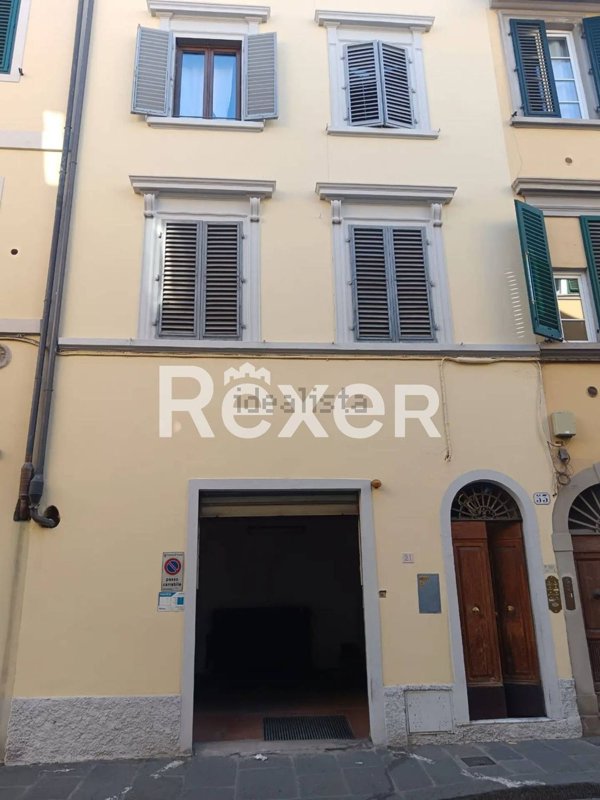 locale di sgombero in vendita a Firenze in zona Centro Duomo