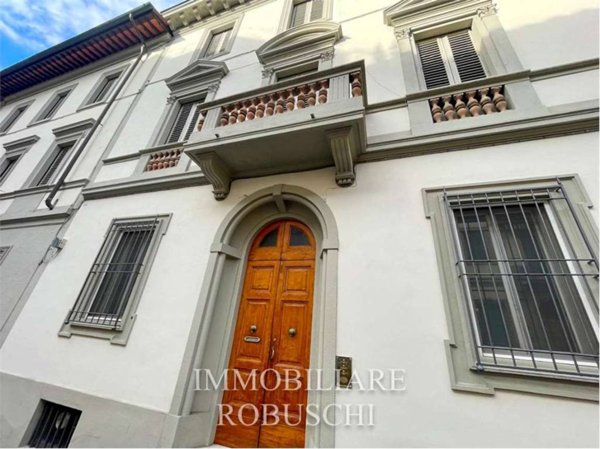 appartamento in vendita a Firenze in zona Campo di Marte