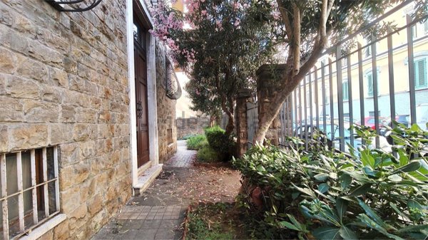 appartamento in vendita a Firenze in zona Soffiano
