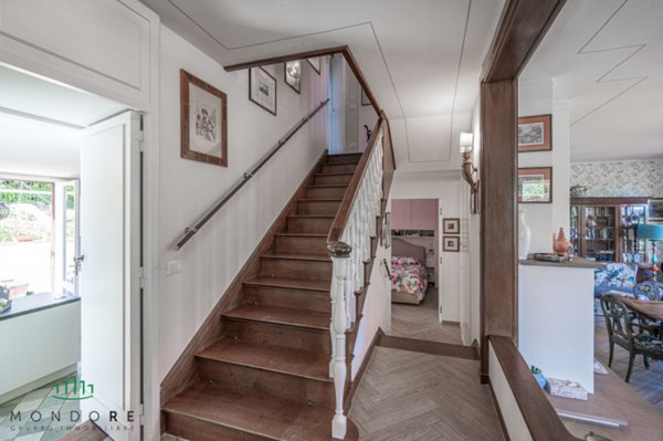 casa indipendente in vendita a Firenze in zona Settignano