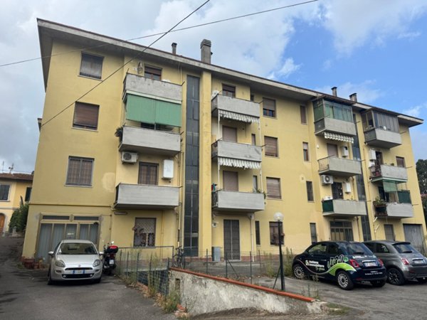 appartamento in vendita a Firenze in zona Legnaia