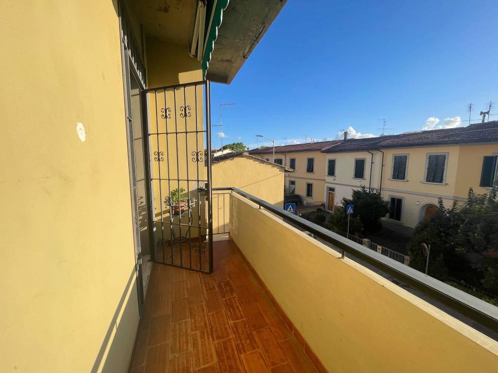 appartamento in vendita a Firenze in zona Legnaia