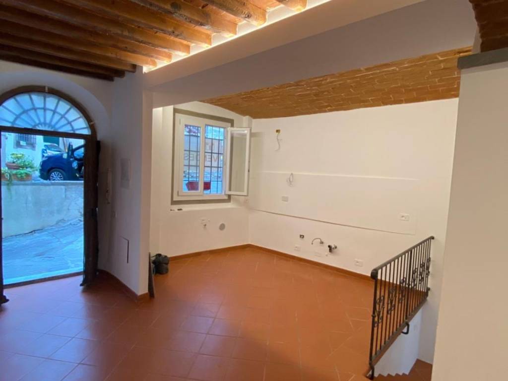 appartamento in vendita a Firenze in zona Settignano