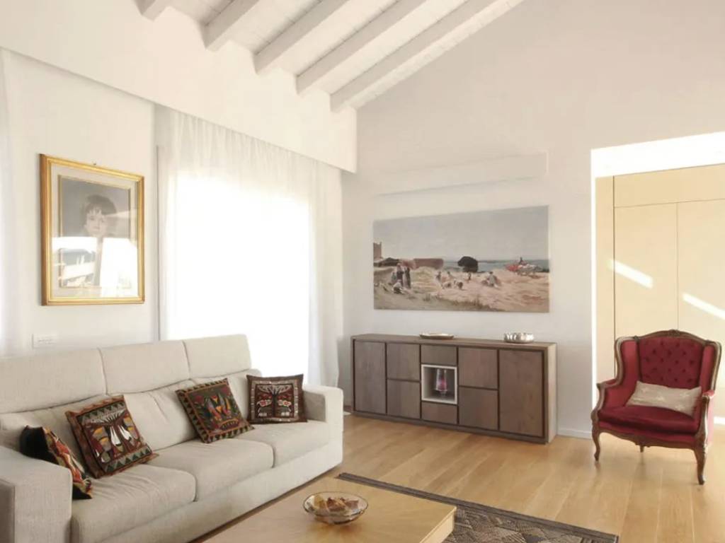 appartamento in vendita a Firenze in zona Campo di Marte