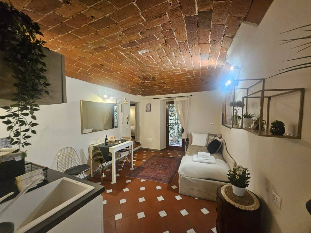 appartamento in vendita a Firenze in zona Centro Santa Maria Novella