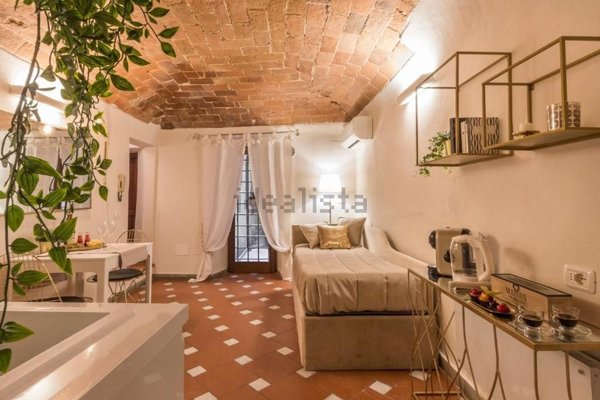 appartamento in vendita a Firenze in zona Centro Santa Maria Novella