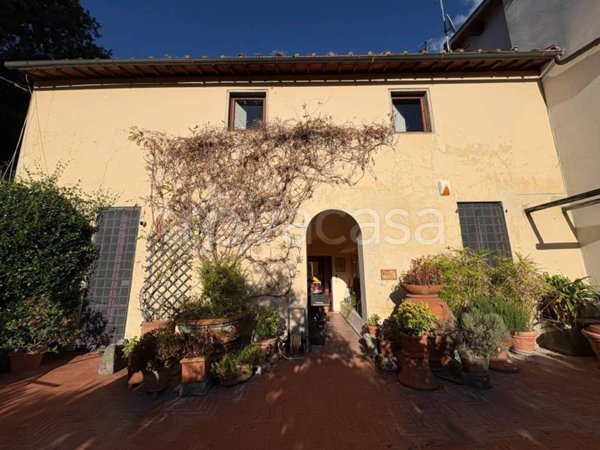casa indipendente in vendita a Firenze