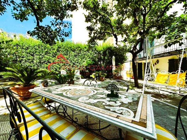 casa indipendente in vendita a Firenze in zona Statuto