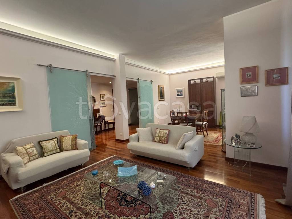 appartamento in vendita a Firenze in zona Coverciano