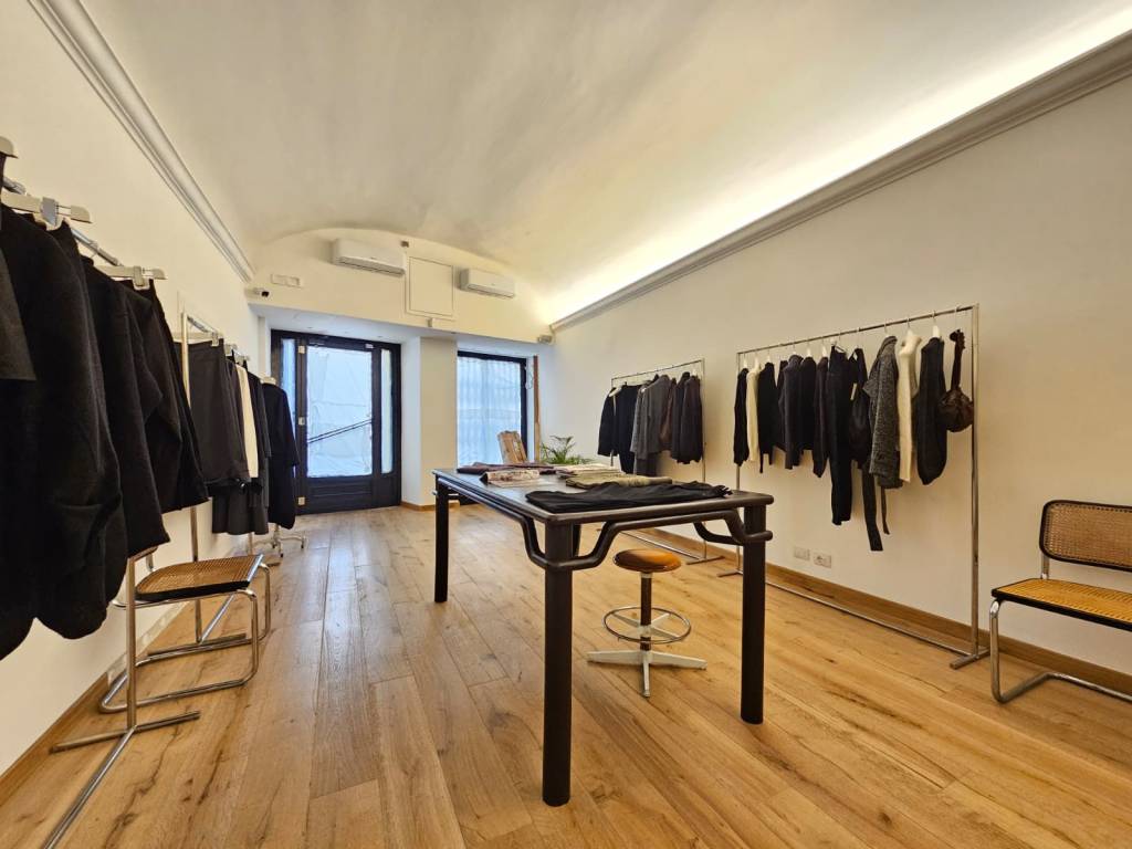 negozio in vendita a Firenze in zona Centro San Frediano