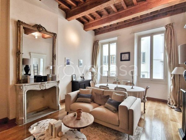 appartamento in vendita a Firenze in zona Centro Santa Maria Novella
