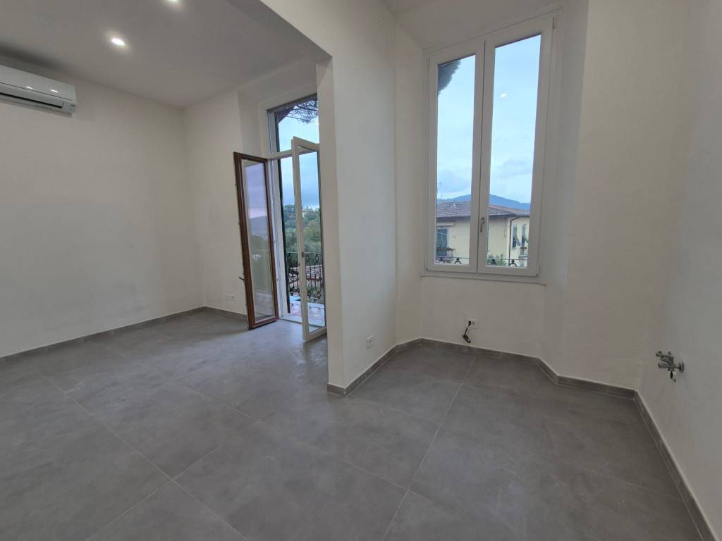 appartamento in vendita a Firenze in zona Le Cure