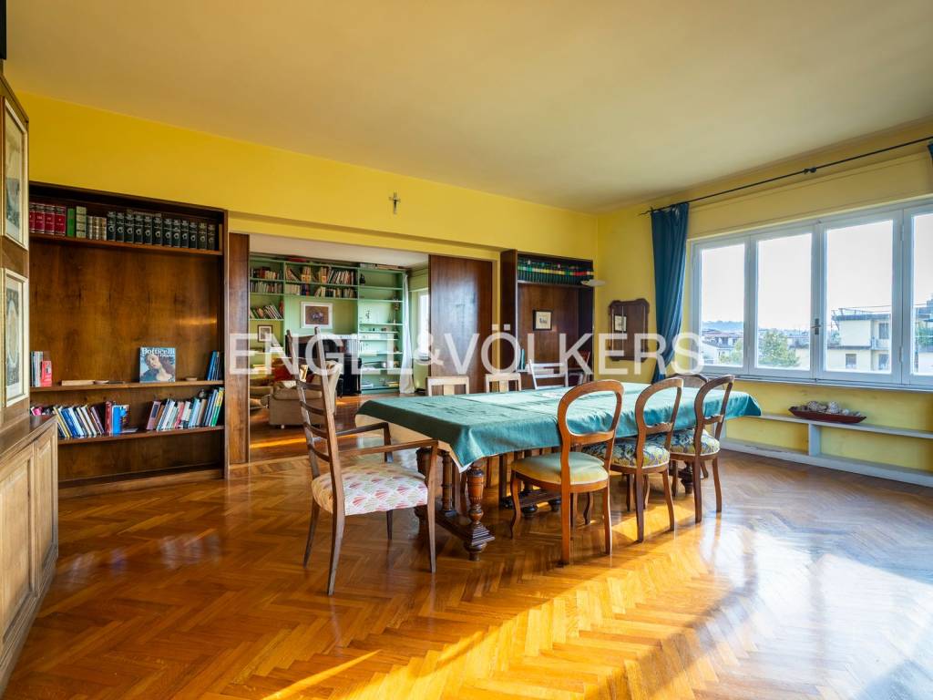 appartamento in vendita a Firenze in zona Campo di Marte