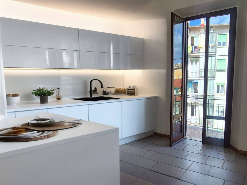 appartamento in vendita a Firenze in zona Campo di Marte