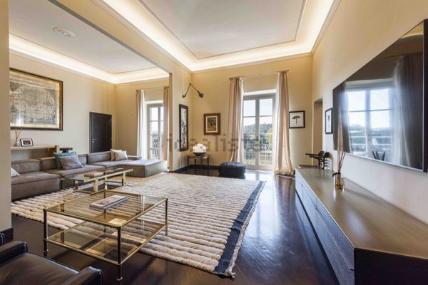 appartamento in vendita a Firenze in zona Centro Santa Maria Novella