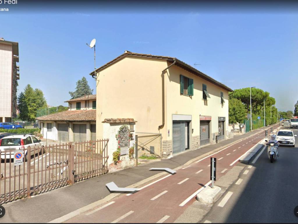 appartamento in vendita a Firenze in zona Isolotto