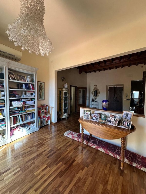 appartamento in vendita a Firenze in zona Centro Santa Croce